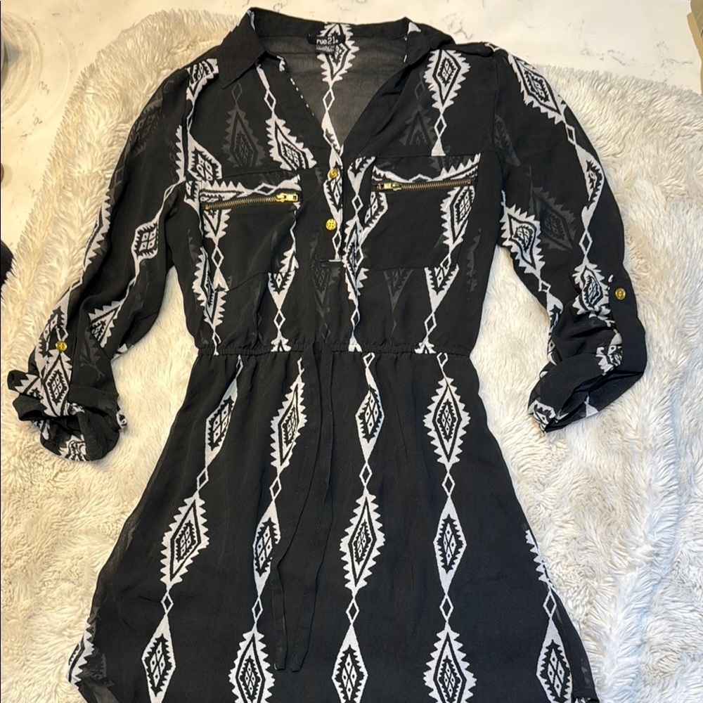 NWOT, rue 21 Black and White Patterned Women's Dress small size